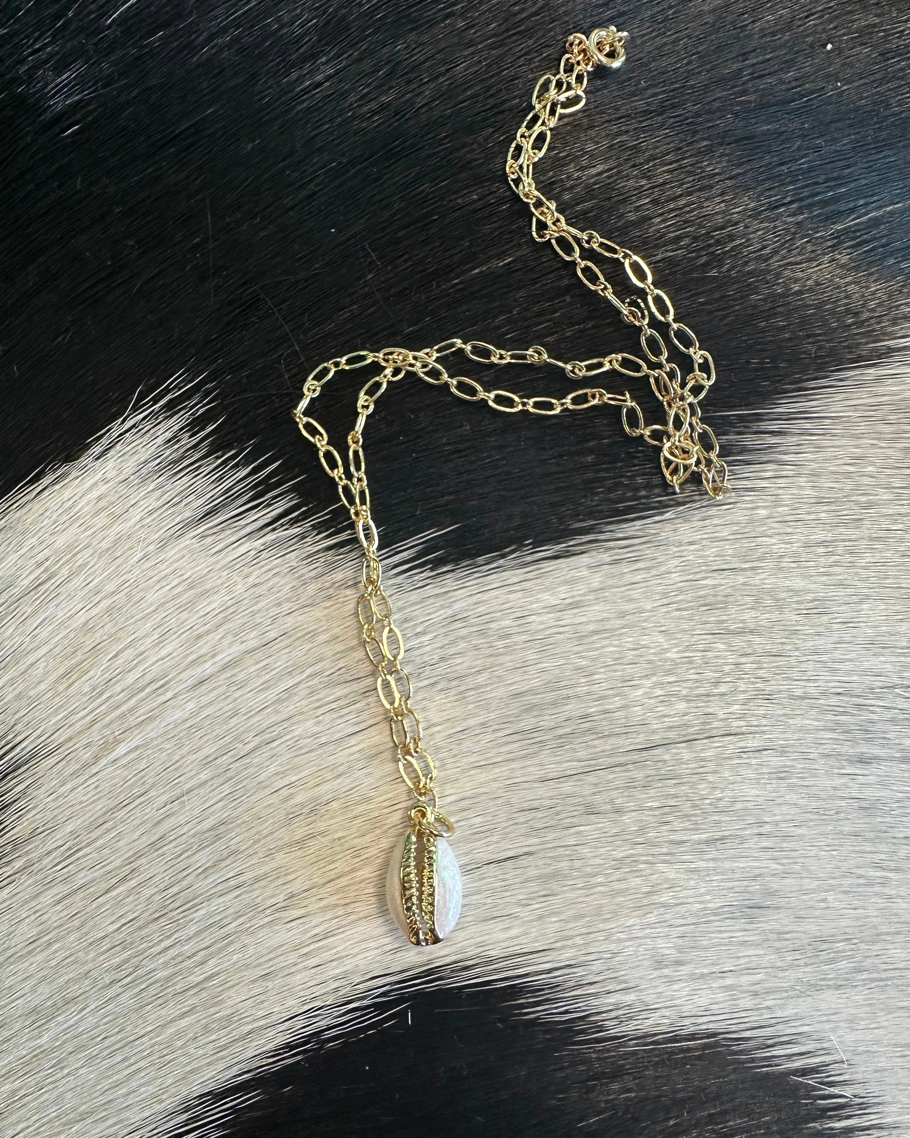 Shoreline Treasure Necklace