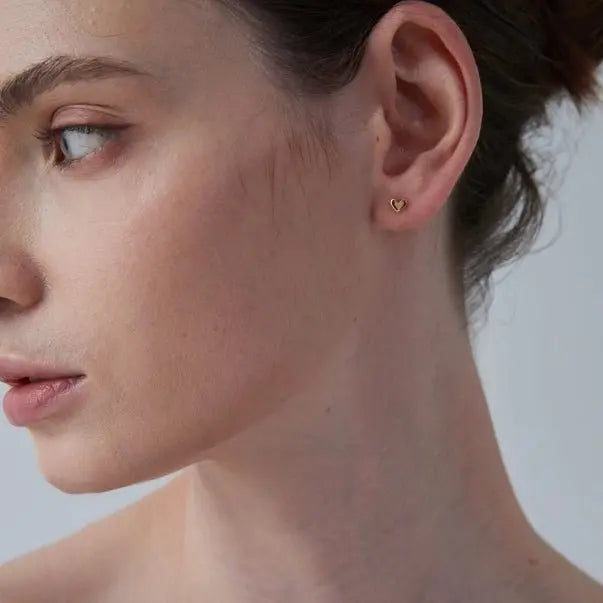 Tiny Heart Stud Earrings - Golden Hour BoutiqueEarrings