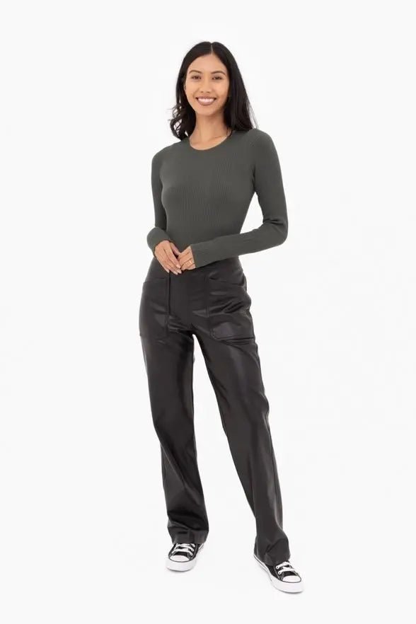 Closet Staple Long Sleeve Bodysuit - Golden Hour BoutiqueBodysuits