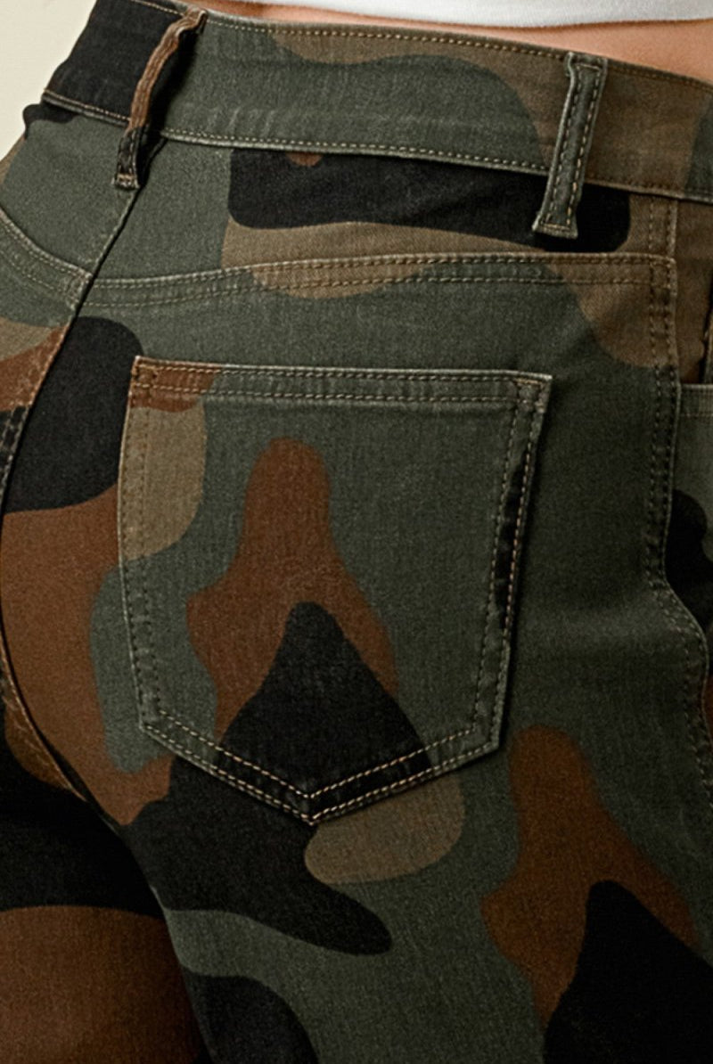 Hometown Camo Cargo Jeans - Golden Hour BoutiqueJeans