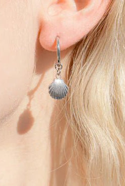 Shoreline Shell Huggie Earrings - Golden Hour BoutiqueEarrings