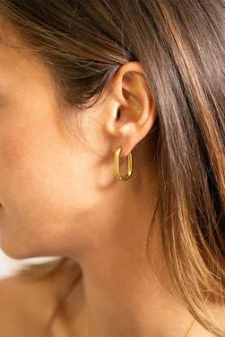 Signature Oval Huggie Earrings - Golden Hour BoutiqueEarrings
