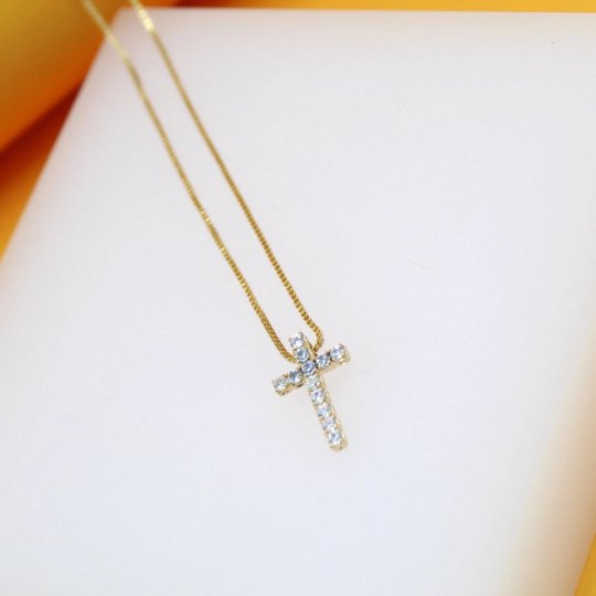 18K Gold Filled Cross Necklace - Golden Hour Boutique