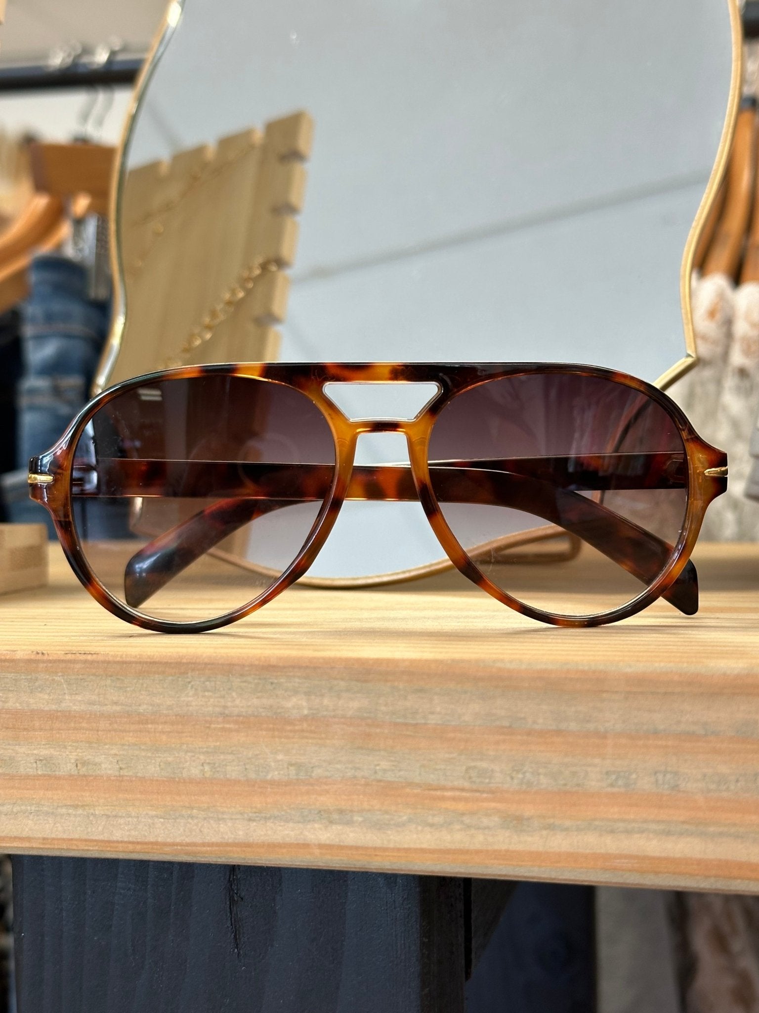 Coast Sunglasses - Golden Hour BoutiqueSunglasses