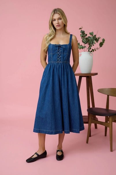 Country Love Denim Dress - Golden Hour BoutiqueMidi Dresses