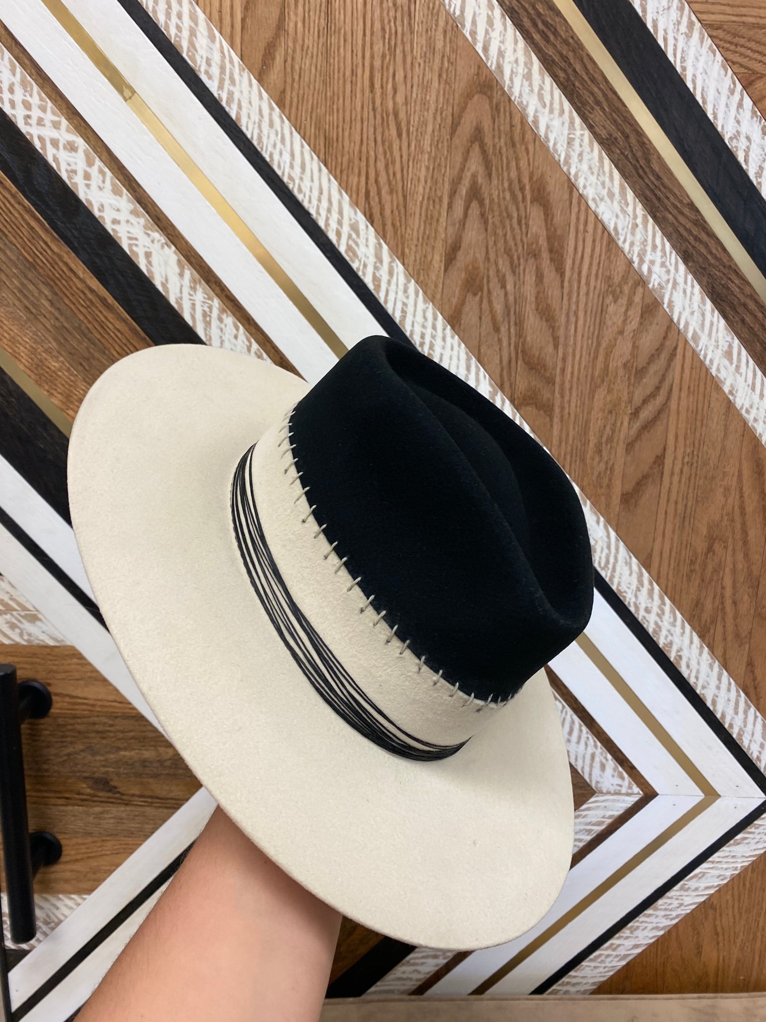 Black + Ivory Color Block Rancher